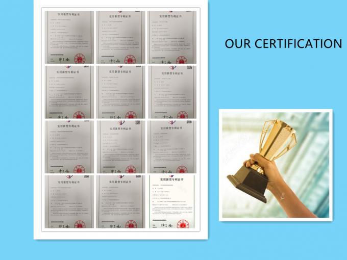 ワインボトルのための防水自己粘着ラベル デザインをカスタマイズできる 11